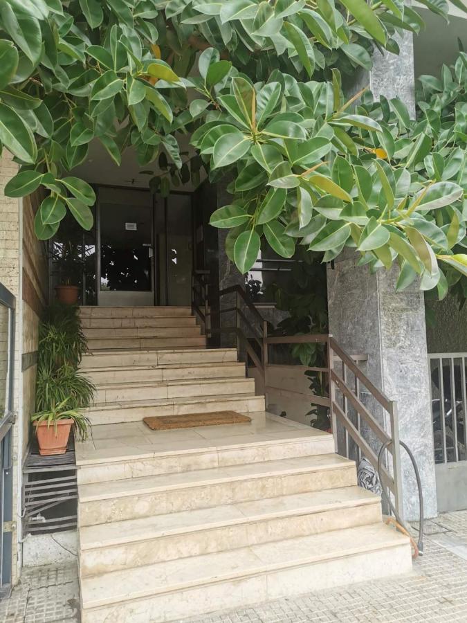 Efrosini'S By The Sea Apartment Chalkida Bagian luar foto