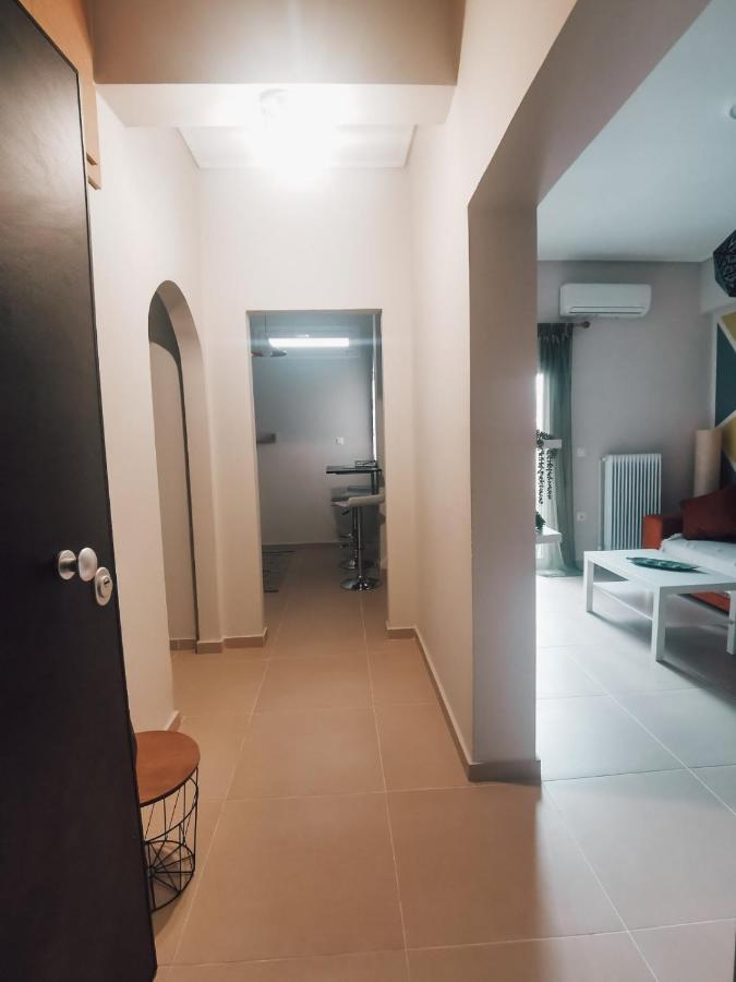 Efrosini'S By The Sea Apartment Chalkida Bagian luar foto